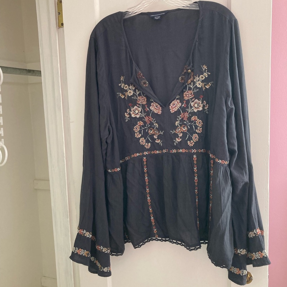 American Eagle blouse xxl